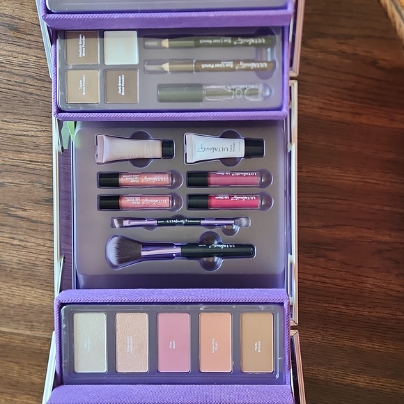 Ulta Makeup Beauty Box - Picture 6 of 7